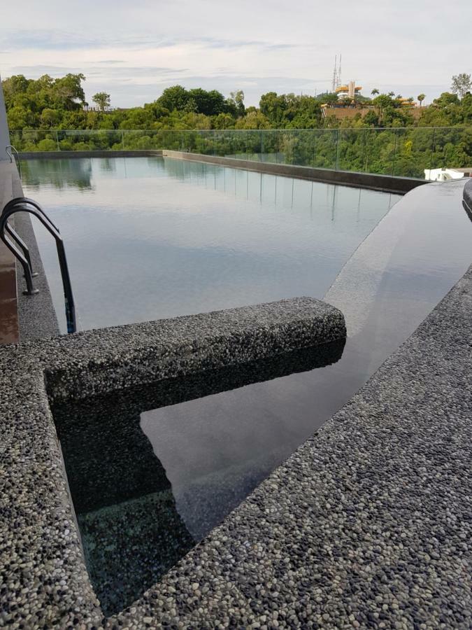 The Executive Seaview 1 At Icon Residence กัวลาตรังกานู ภายนอก รูปภาพ